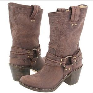 Frye Carmen Short Boot